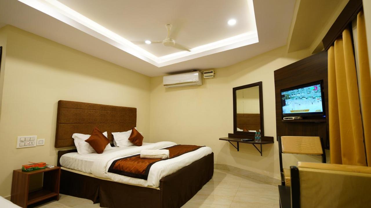 New Hotel Suhail Гайдарабад Екстер'єр фото