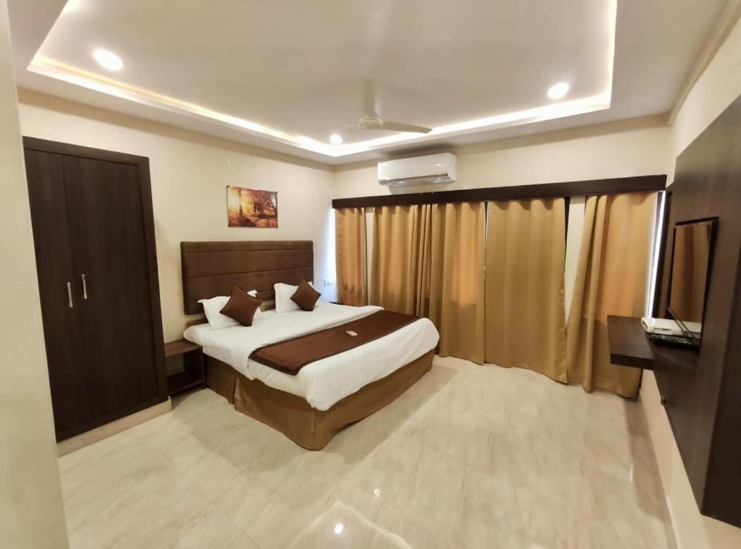 New Hotel Suhail Гайдарабад Екстер'єр фото